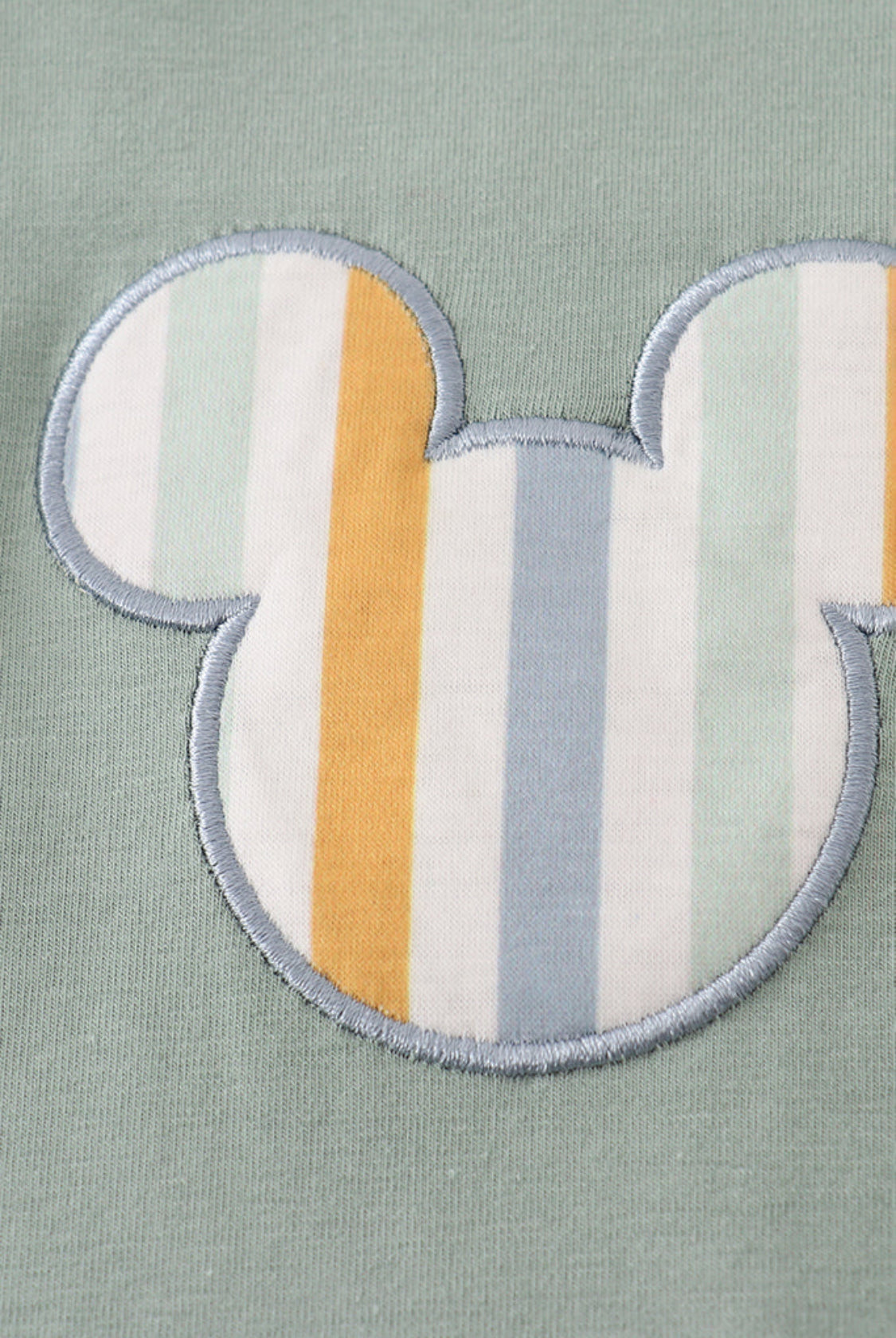 Green Character Appliqué Boy’s Bubble