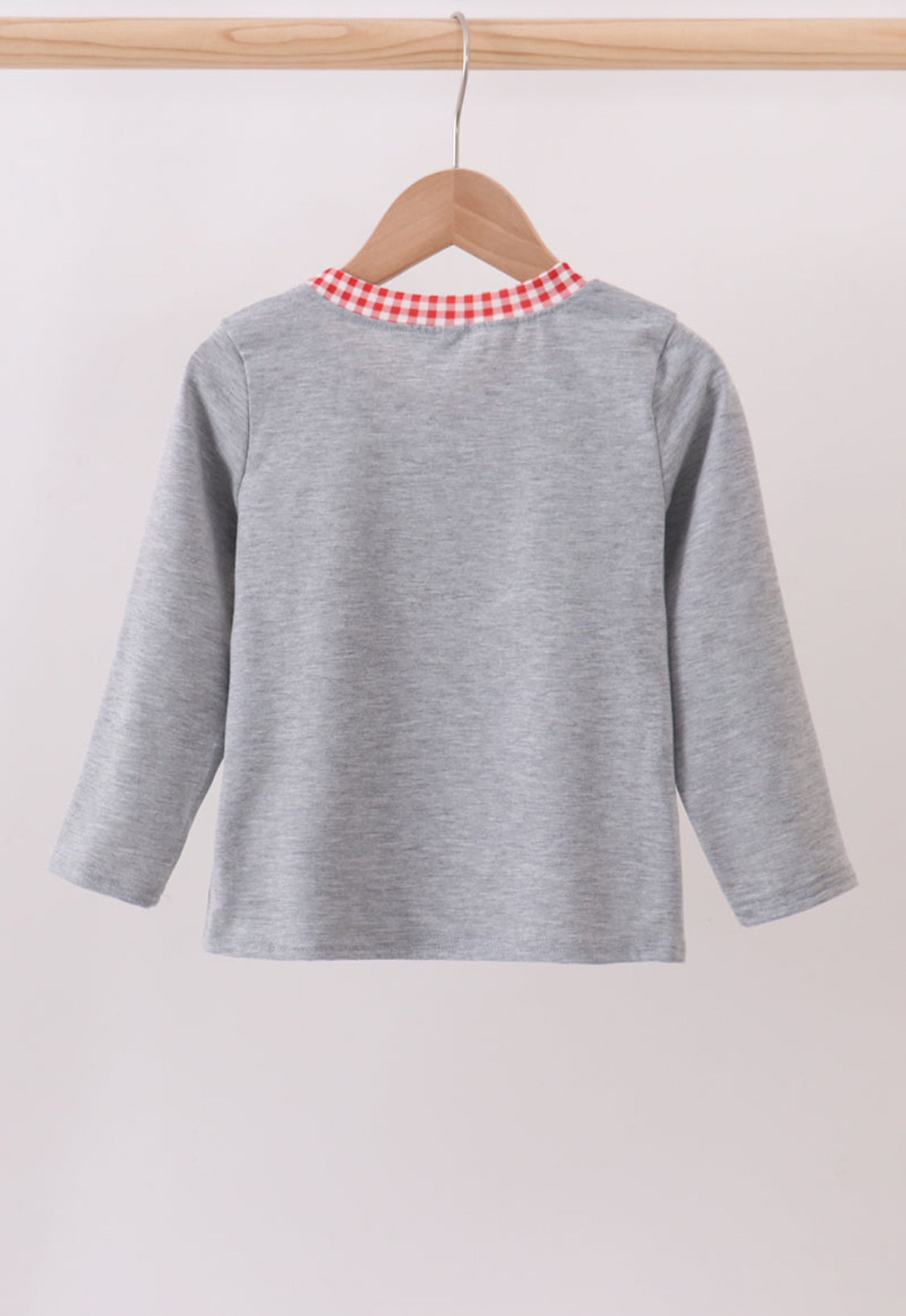 Gray Farm Appliqué Boy’s Top