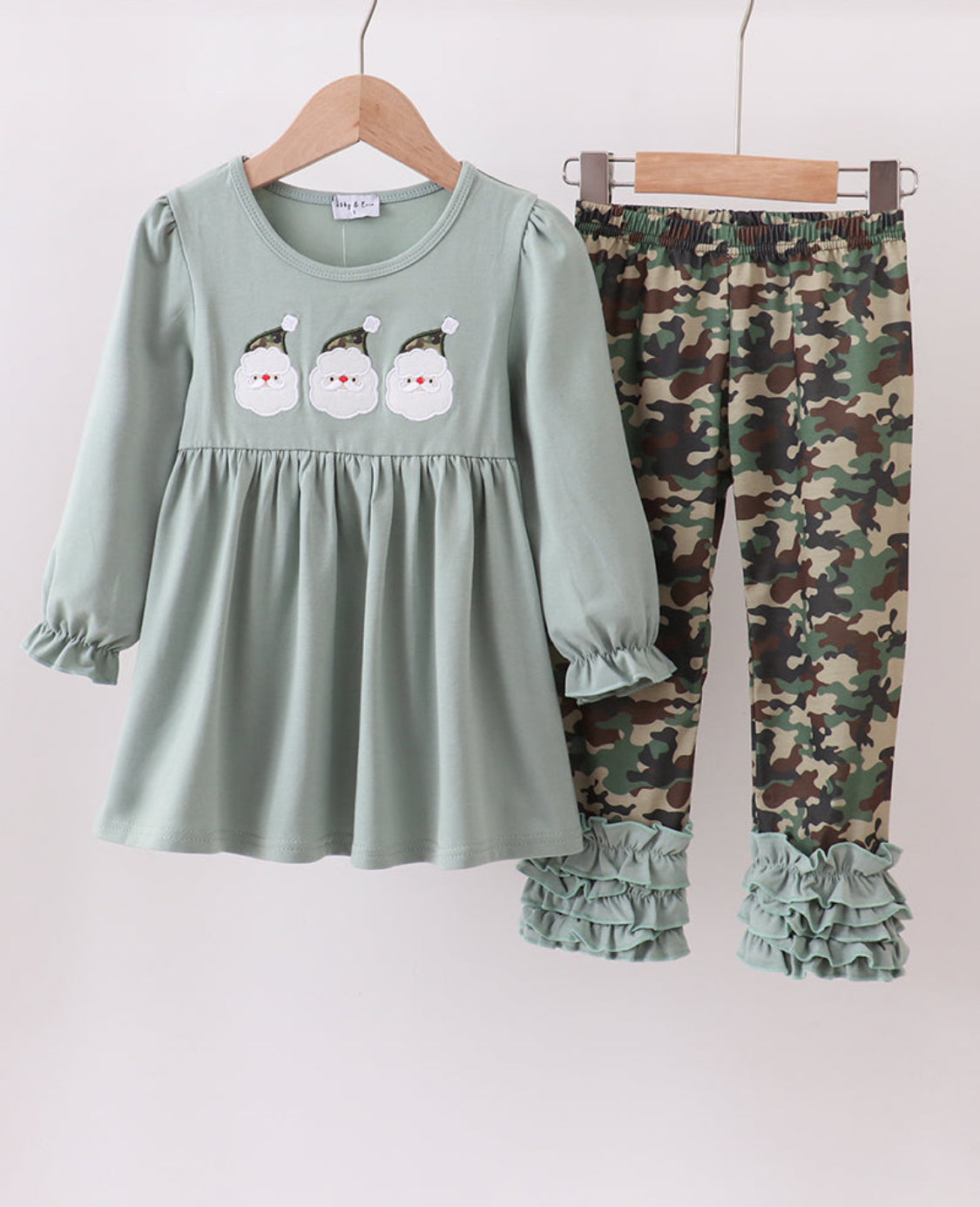 Camouflage Santa Claus Appliqué Ruffle Girl’s Pants Set