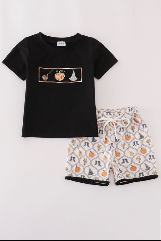 Black Witch Pumpkin Embroidery Boy’s Short Set