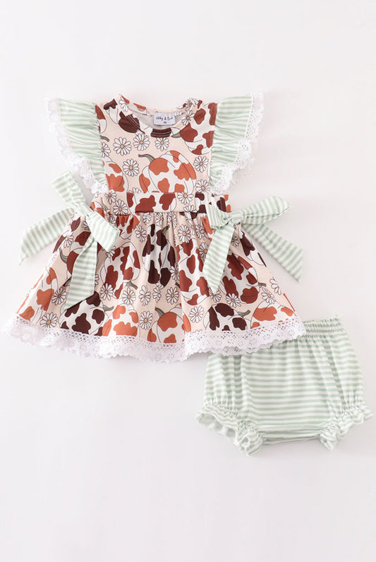 Pumpkin Daisy Leopard Girl Baby Bloomer Set