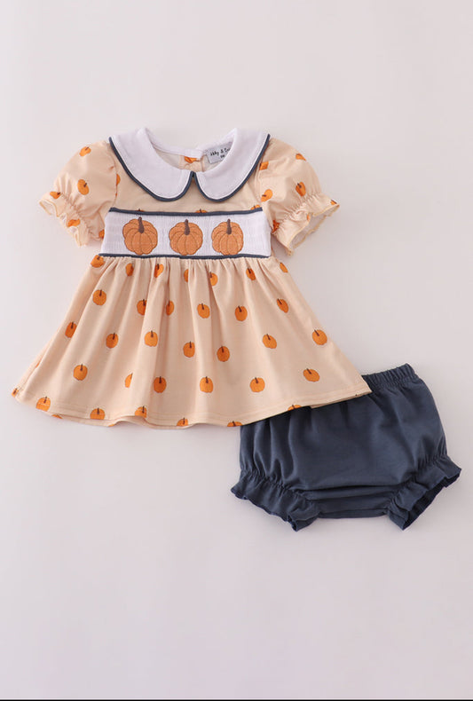 Khaki Embroidery Girl’s Smocked Bloomer Set