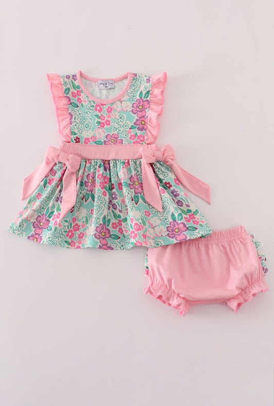 Green Dream Garden Ruffle Girl’s Bloomer Set