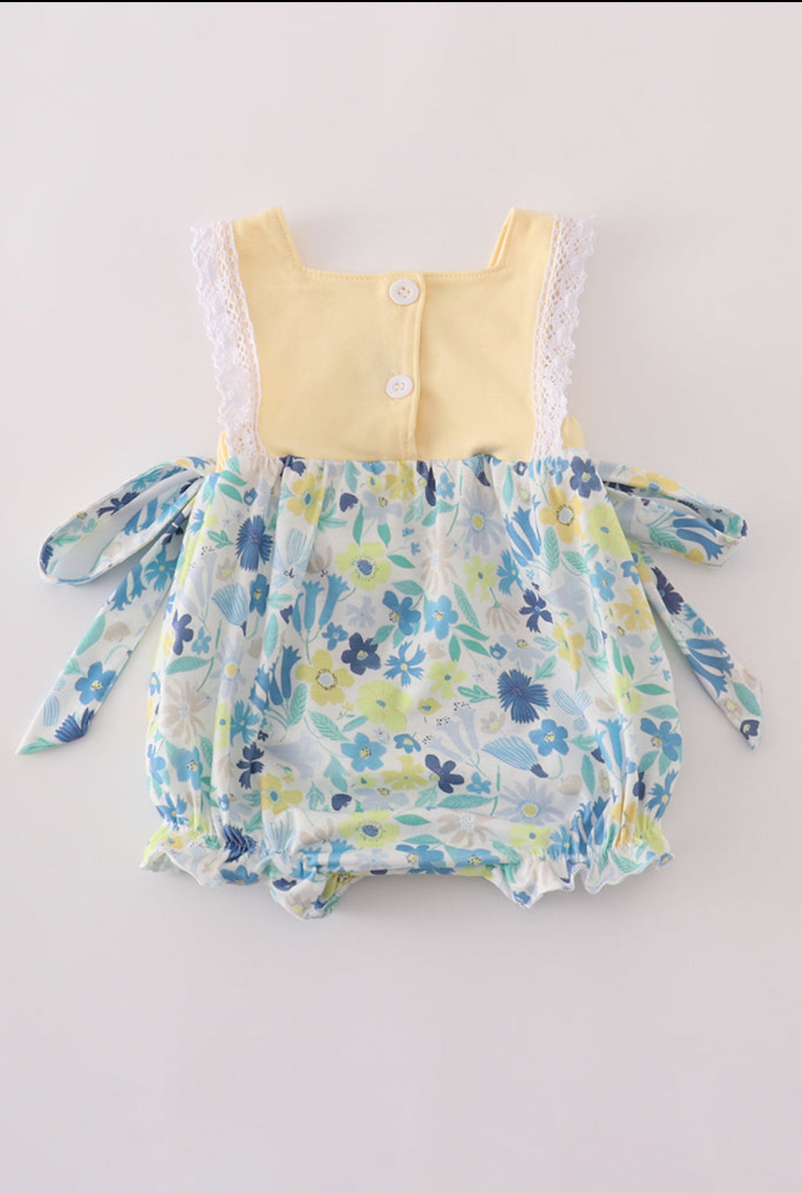 Yellow Floral Character Appliqué Girl’s Bubble