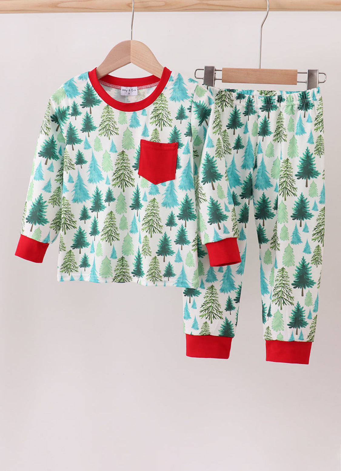 Green Christmas Tree Print Boy’s Pajamas Set