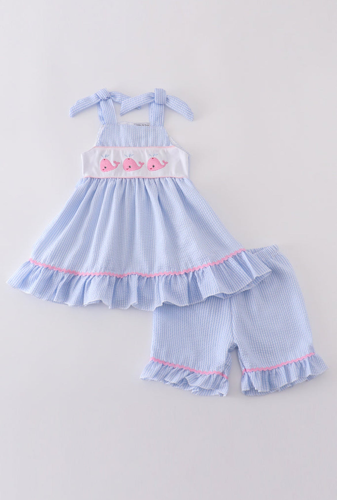 Girl’s Blue Seersucker Whale Embroidery Short Set